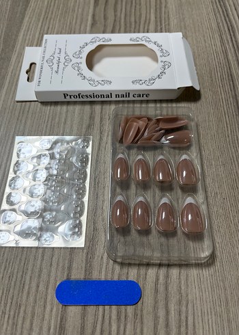 Bej Renkli Takma Tırnak Seti - Görsel 4