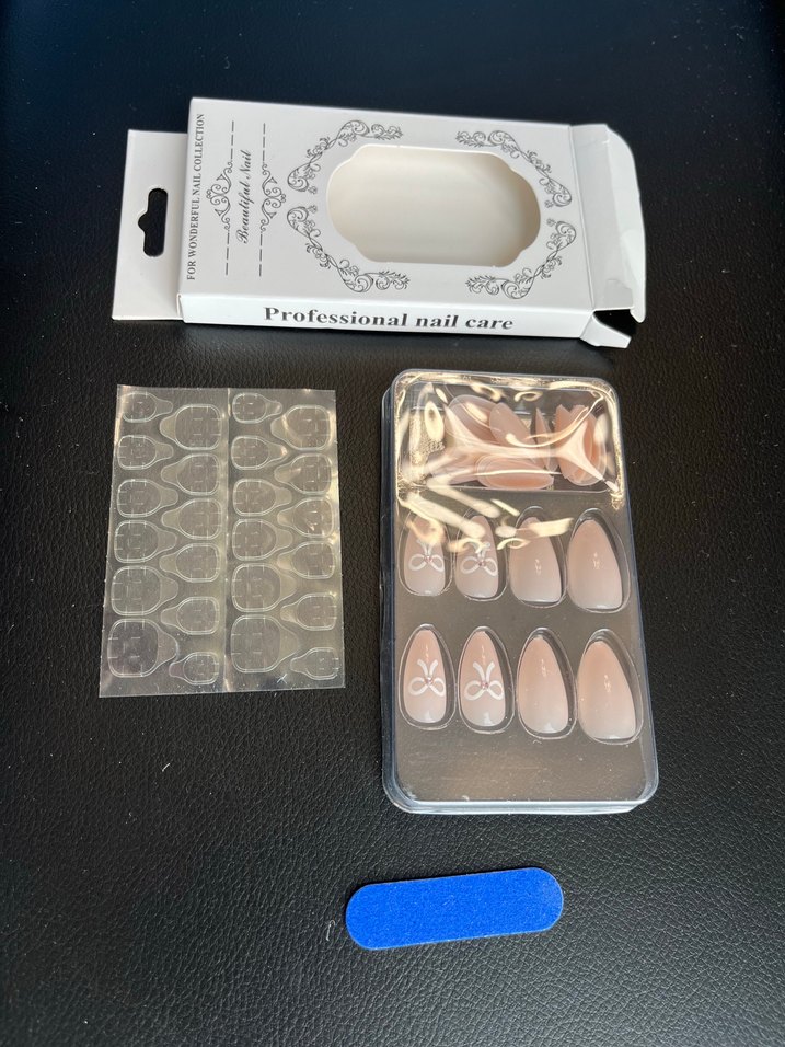 Bej Pastel Tırnak Süslemeleri - Görsel 4