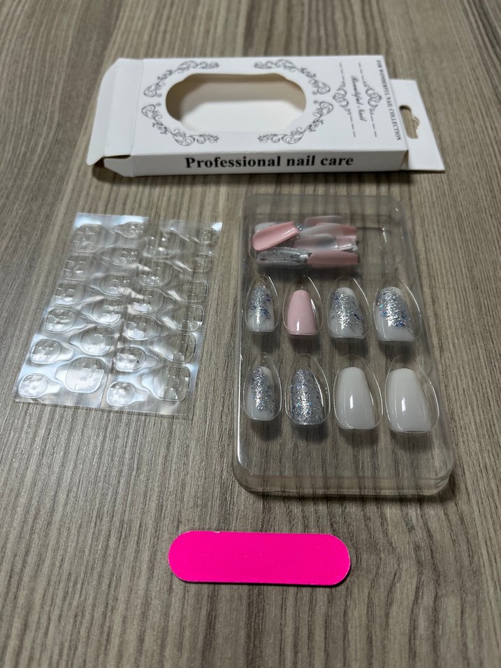 Pastel Beyaz Tırnak Süsleme Seti - Görsel 4