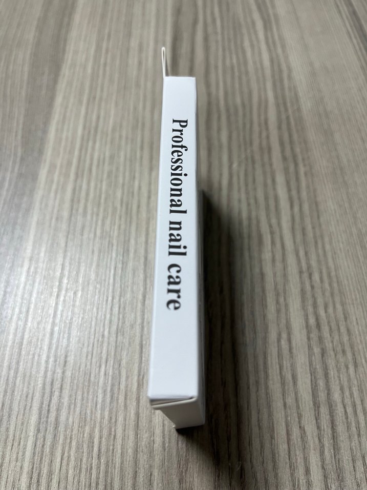 Beyaz Dekoratif Takma Tırnak Seti - Görsel 3