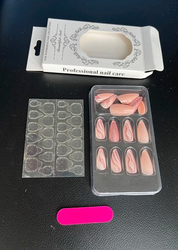 Pembe Pastel Desenli Tırnak Süsü - Görsel 4