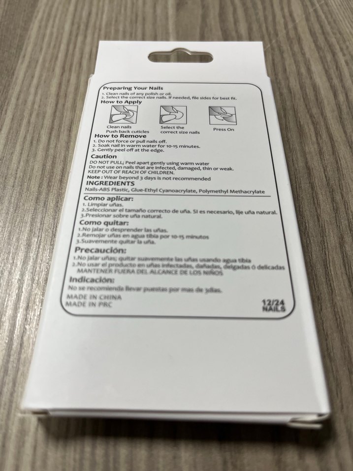 Beyaz Kalp Desenli Tırnak Süsleri - Görsel 2