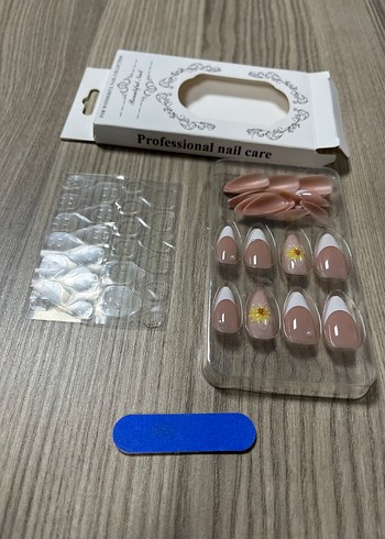 Bej Pastel Tırnak Süsü Seti - Görsel 4