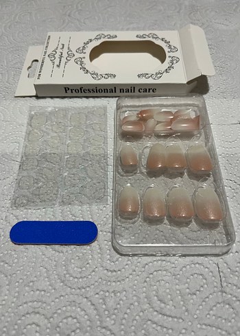 Beyaz Doğal Görünümlü Takma Tırnak Seti - Görsel 4