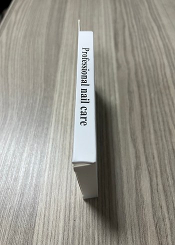 Pastel Beyaz 3D Fiyonklu Takma Tırnak Seti - Görsel 3