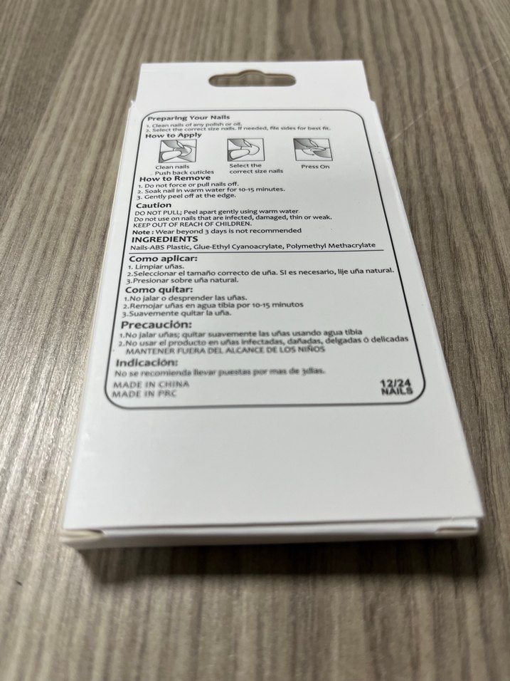 Pastel Beyaz 3D Fiyonklu Takma Tırnak Seti - Görsel 2