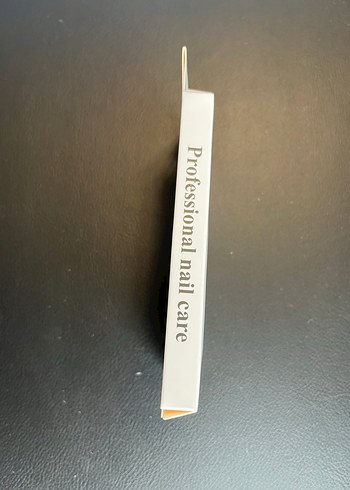 Bej Pastel Çiçekli Tırnak Süsü - Görsel 3