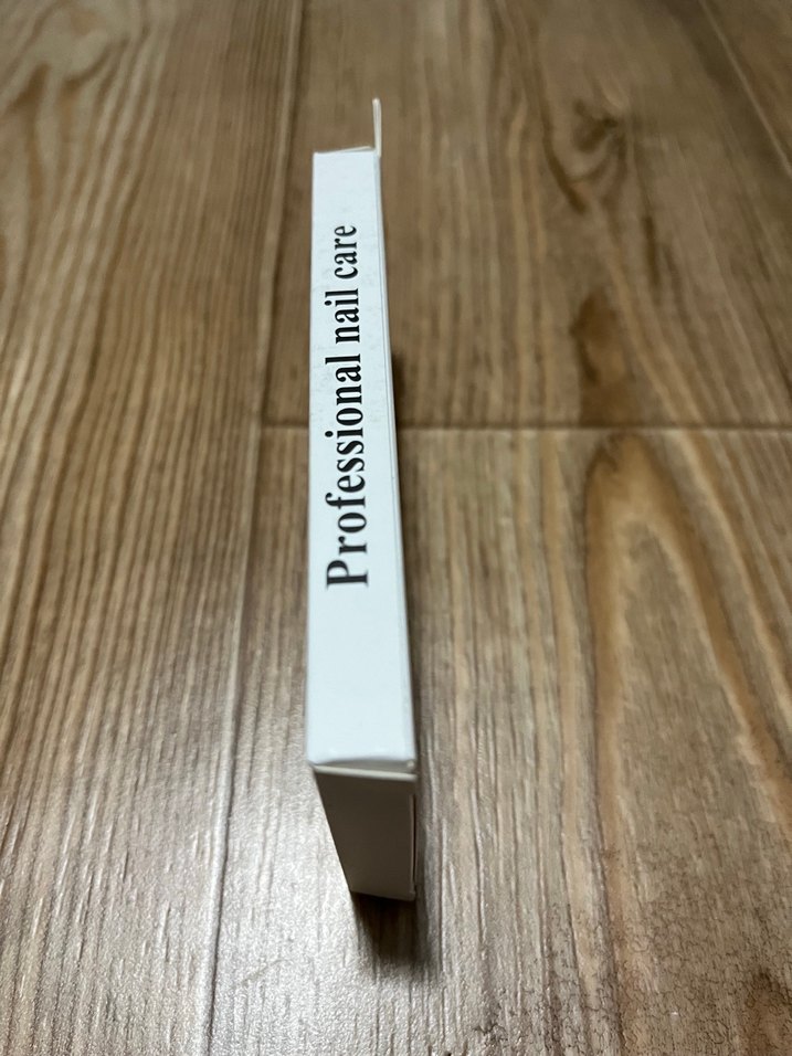 Pastel Beyaz Tırnak Süslemeleri - Görsel 3