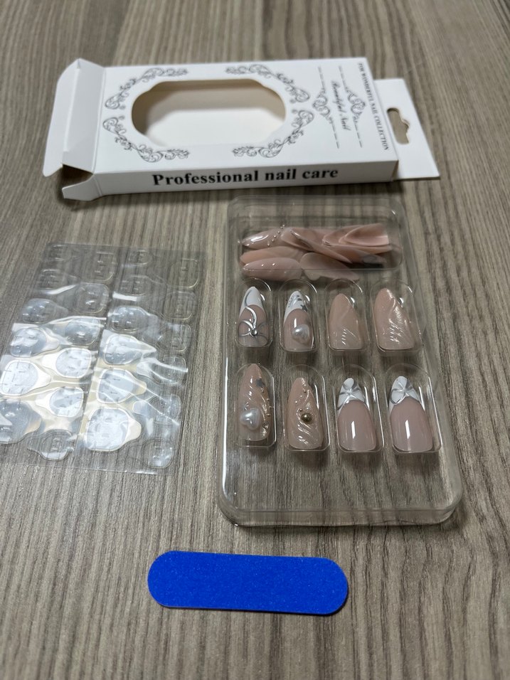 Bej Renkli Tırnak Süsü Seti - Görsel 4