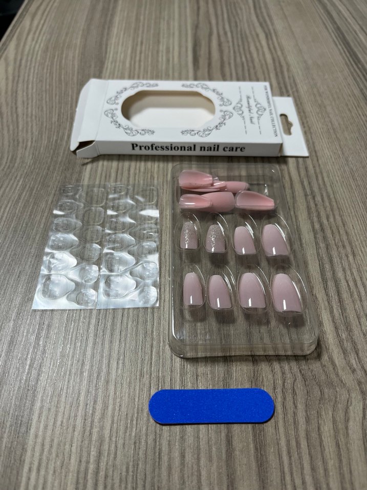 Pastel Pembe Takma Tırnak Seti - Görsel 4