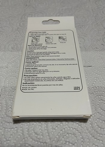 Beyaz Işıltılı Takma Tırnak Seti - Görsel 2