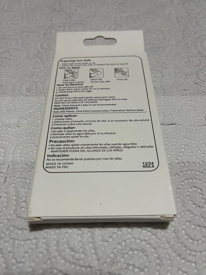 Beyaz Işıltılı Takma Tırnak Seti - Görsel 2