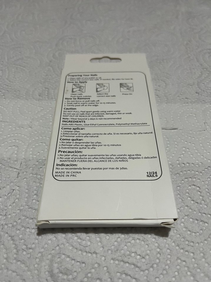 Beyaz 3D Çiçekli Tırnak Süsü Seti - Görsel 2