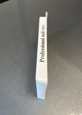 Pembe Renkli Canlı Tırnak Süsleri - Görsel 3