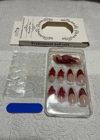 Kırmızı Fiyonk Detaylı Takma Tırnak Seti - Görsel 4