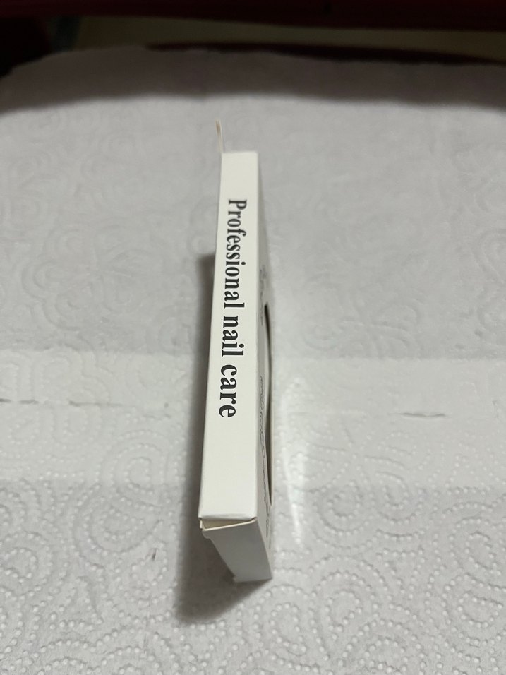 Beyaz Aydınlık Tırnak Süsü Seti - Görsel 3