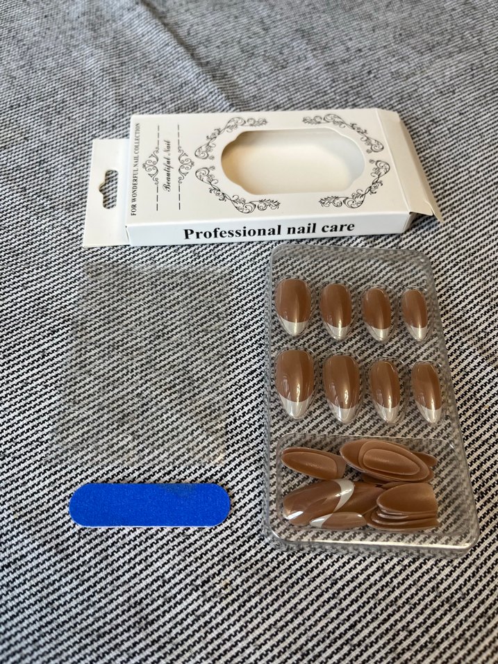 Koyu Bej Takma Tırnak Seti - Görsel 4