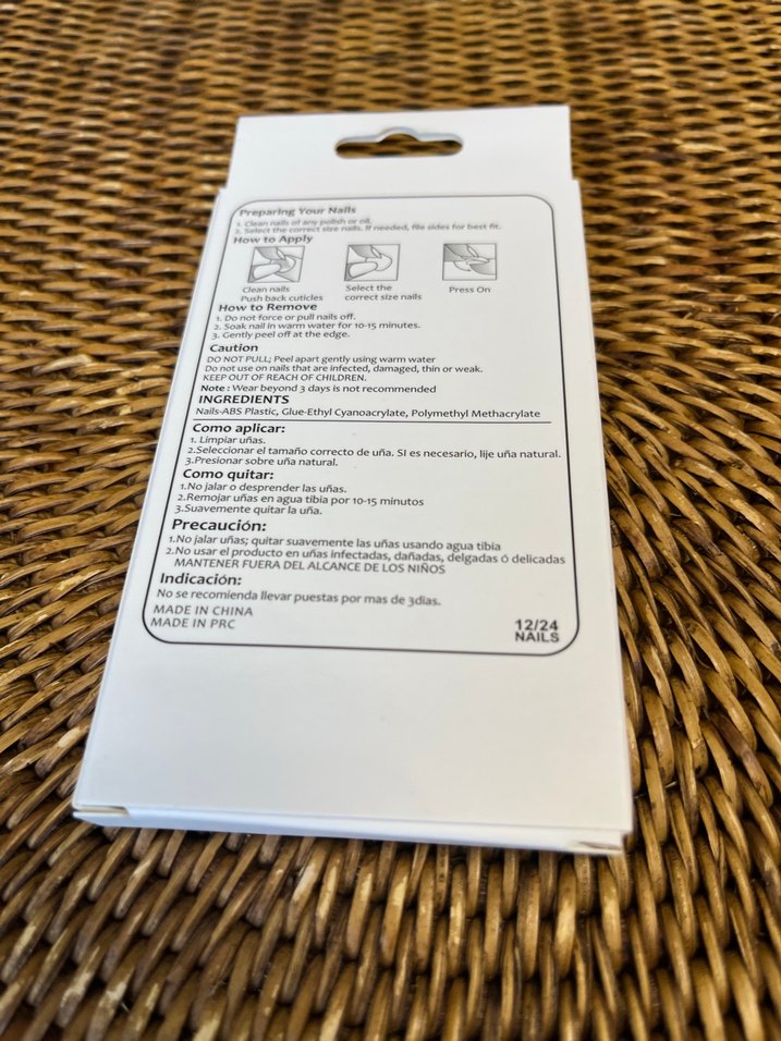 Bej Renkli Tırnak Süslemeleri - Görsel 2