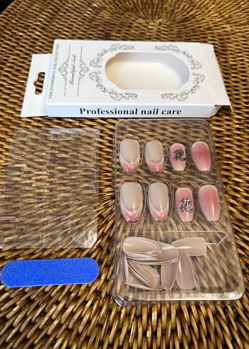 Bej Işıltılı Tırnak Süslemeleri Seti - Görsel 4