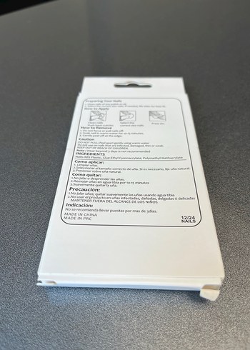 Pastel Beyaz Takma Tırnak Seti - Görsel 2