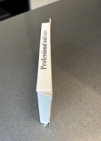 Pastel Beyaz Takma Tırnak Seti - Görsel 3