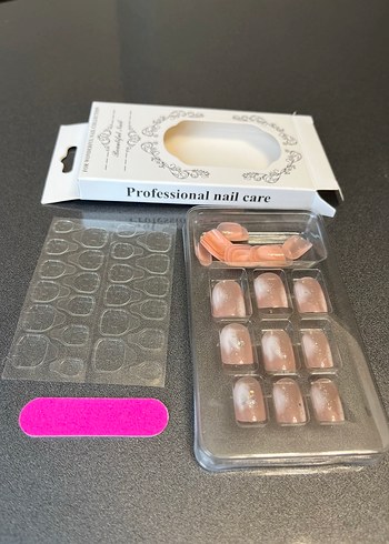 Bej Renkli Takma Tırnak Seti - Görsel 4