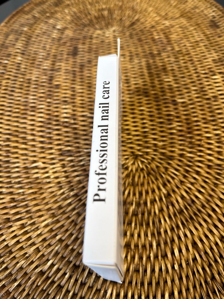 Bej ve Siyah Fransız Takma Tırnak Seti - Görsel 3