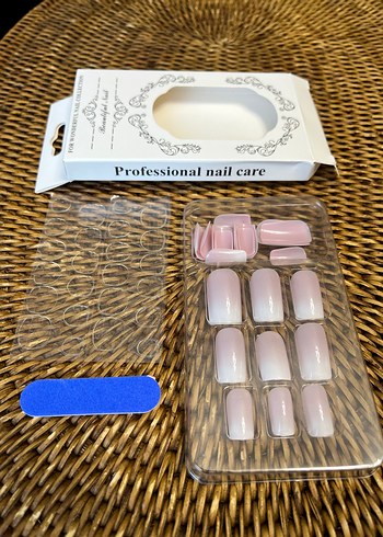 Pastel Bej Takma Tırnak Seti - Görsel 4