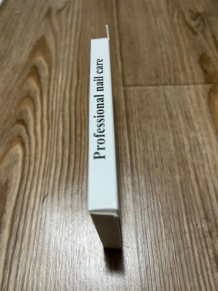 Bordo Renkli Tırnak Süslemeleri - Görsel 3