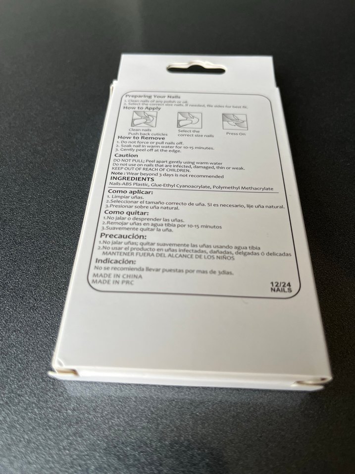 Pastel Beyaz Takma Tırnak Seti - Görsel 2