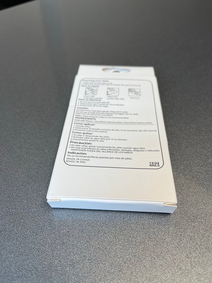 Pastel Renkli Çiçek Desenli Tırnak Süsleri - Görsel 2