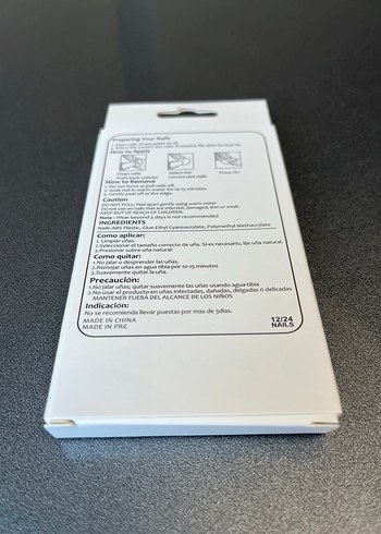 Beyaz Işıltılı Tırnak Süsü - Görsel 2