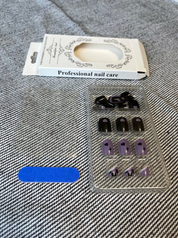Mor Kalp Desenli Sahte Tırnak Seti - Görsel 4