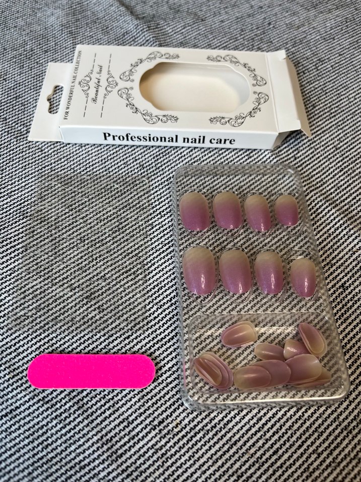 Pastel Pembe Takma Tırnak Seti - Görsel 4