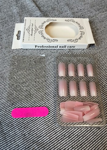 Pastel Pembe Tırnak Süslemeleri - Görsel 4