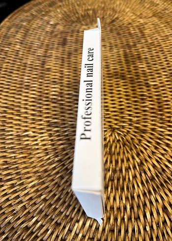 Kahverengi Desenli Takma Tırnak Seti - Görsel 3