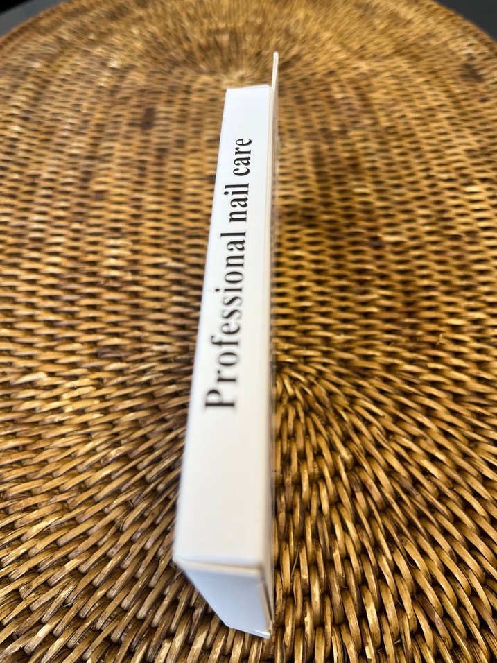 Pastel Pembe Taşlı Tırnak Süsleri - Görsel 3