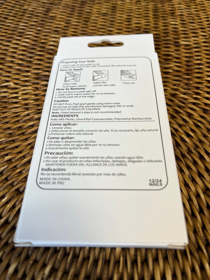 Bej Renkli Tırnak Süslemeleri - Görsel 2