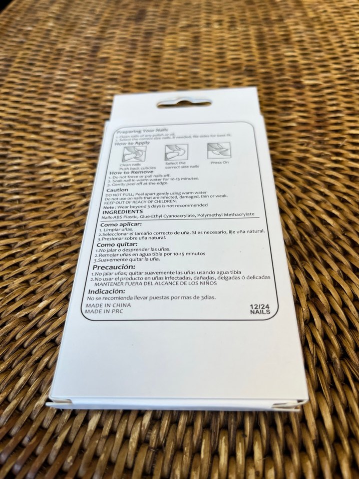 Renkli Kırmızı Takma Tırnak Seti - Görsel 2