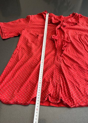 Kısa Kollu Kırmızı  Bluzu - Görsel 2