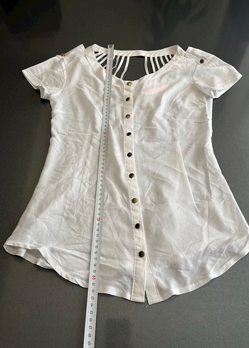 Düğmeli V Yaka Kadın Bluz - Görsel 2