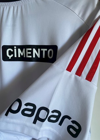 Beşiktaş 2024/25 Sezonu Deplasman Forması - Yeni Gibi / XL Beden - Görsel 8