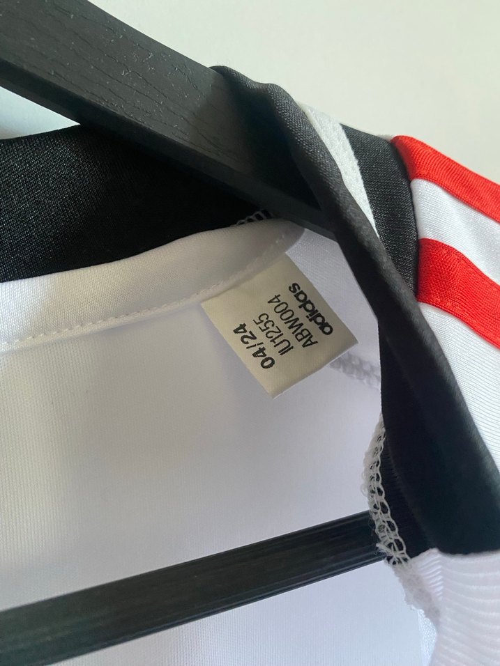 Beşiktaş 2024/25 Sezonu Deplasman Forması - Yeni Gibi / XL Beden - Görsel 4