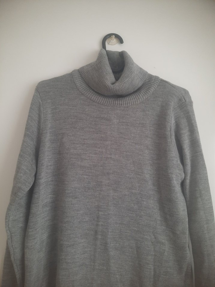 Gri Kadın Boğazlı İnce Triko Kazak - Görsel 2