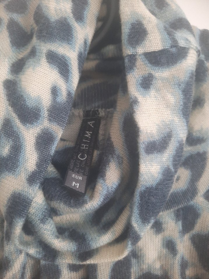 Gri Pileli Boğazlı Kadın Bluz - Görsel 5