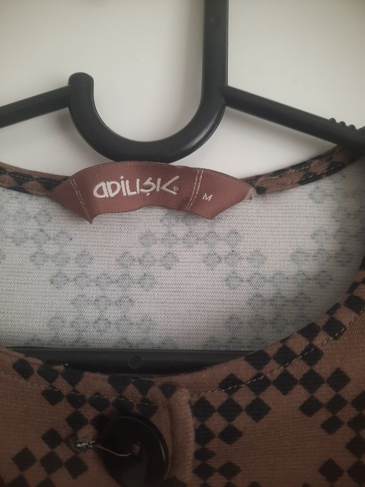 V Yaka Kemerli Midi Kadın Elbise - Görsel 3