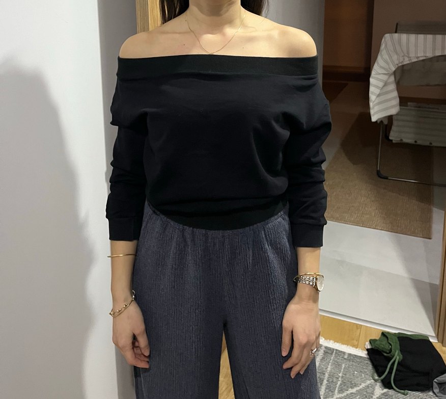 Siyah Kayık Yaka Rahat Kesim Kadın Kazak - Görsel 4