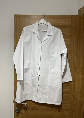 Beyaz doktor önlüğü - Görsel 5