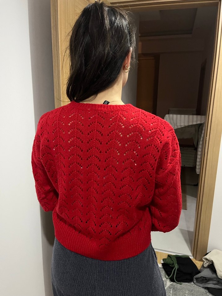 Kadın Kırmızı Nakışlı Örgü Kazak - Görsel 4