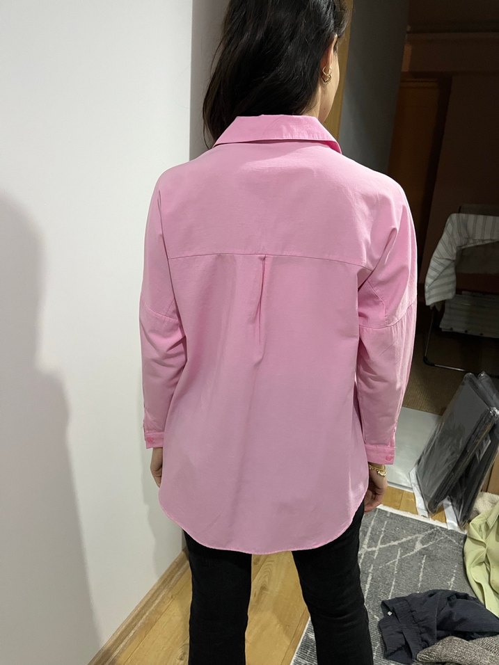 Pembe Düğmeli Salaş Gömlek - Görsel 3